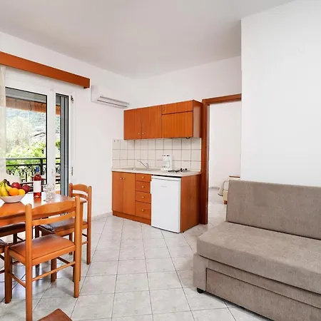Apartment Apollonio *