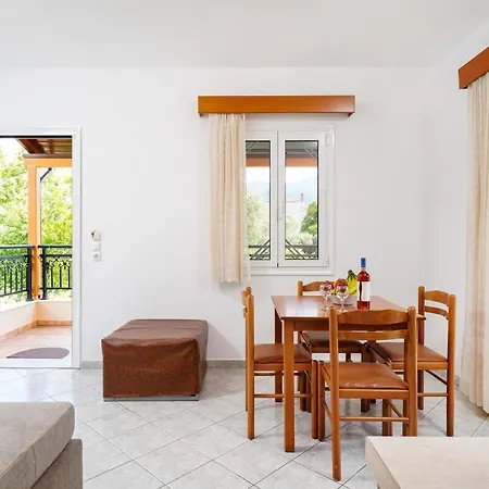 Apollonio * 크리시 아모우디아